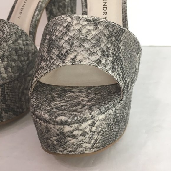 Chinese Laundry Women's Snakeskin Avenue 2 Platform Sandal Block Heels 8.5 NEW - Picture 5 of 16